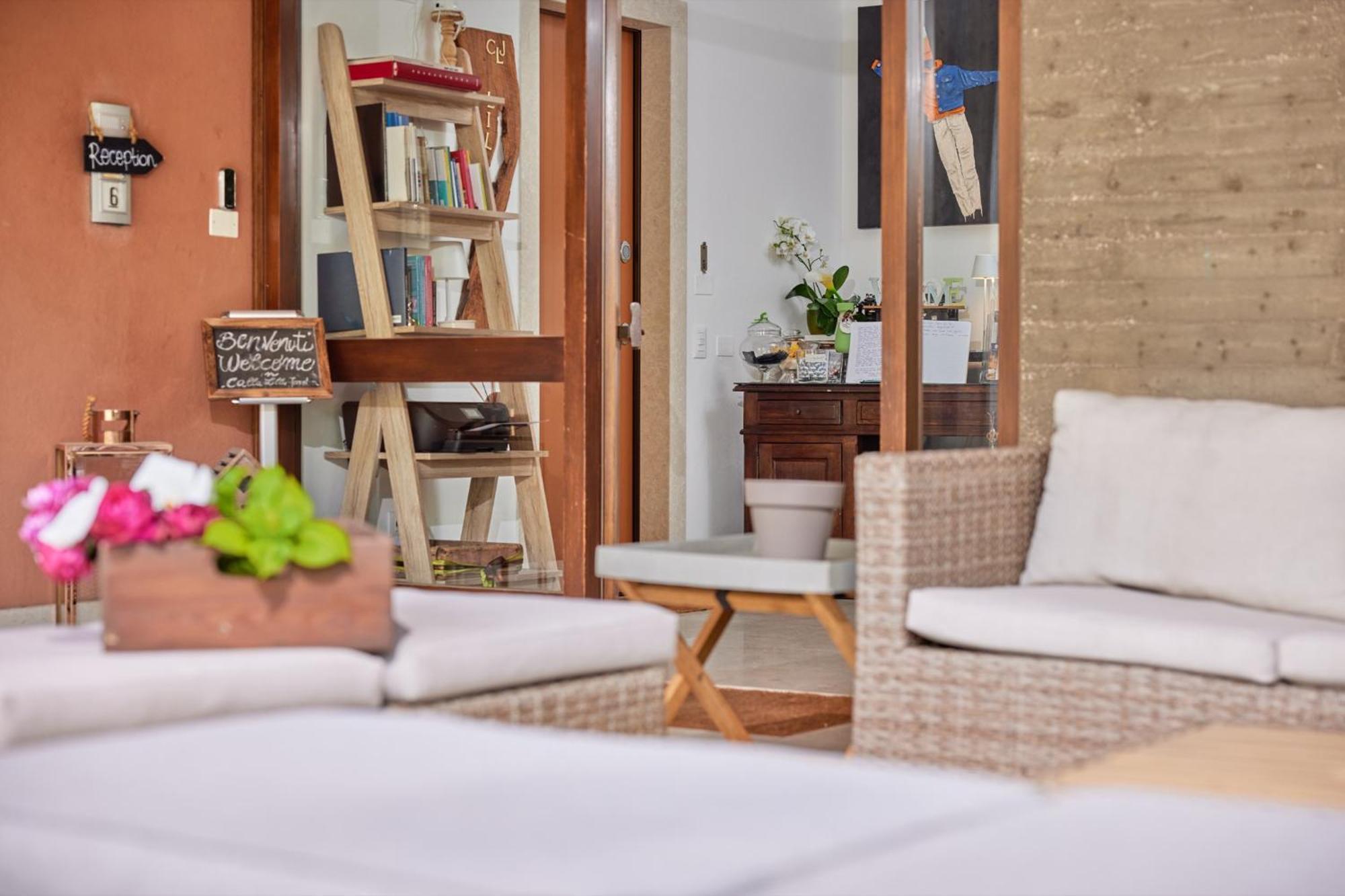Callalillyjardin مالتشيزينيه المظهر الخارجي الصورة